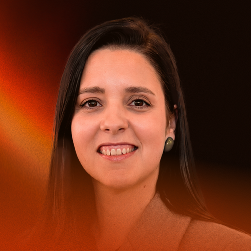 Flávia Lopes